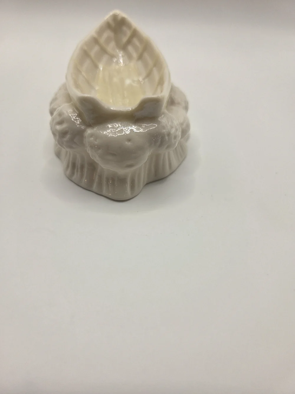 R183. Vintage Belleek Cream Porcelain Salt Cellar